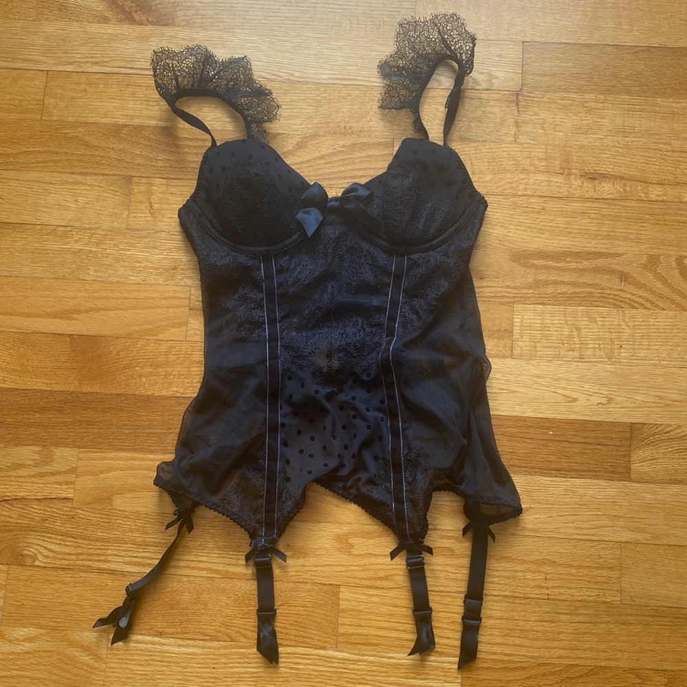 (3 for $30) Victoria’s Secret Black Lace with Velvet Detail Corset